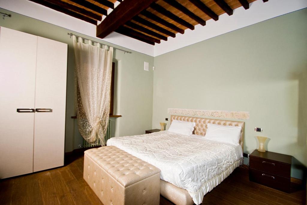 Hotel Vicolo Dell'Oste Montepulciano Stazione Exterior foto