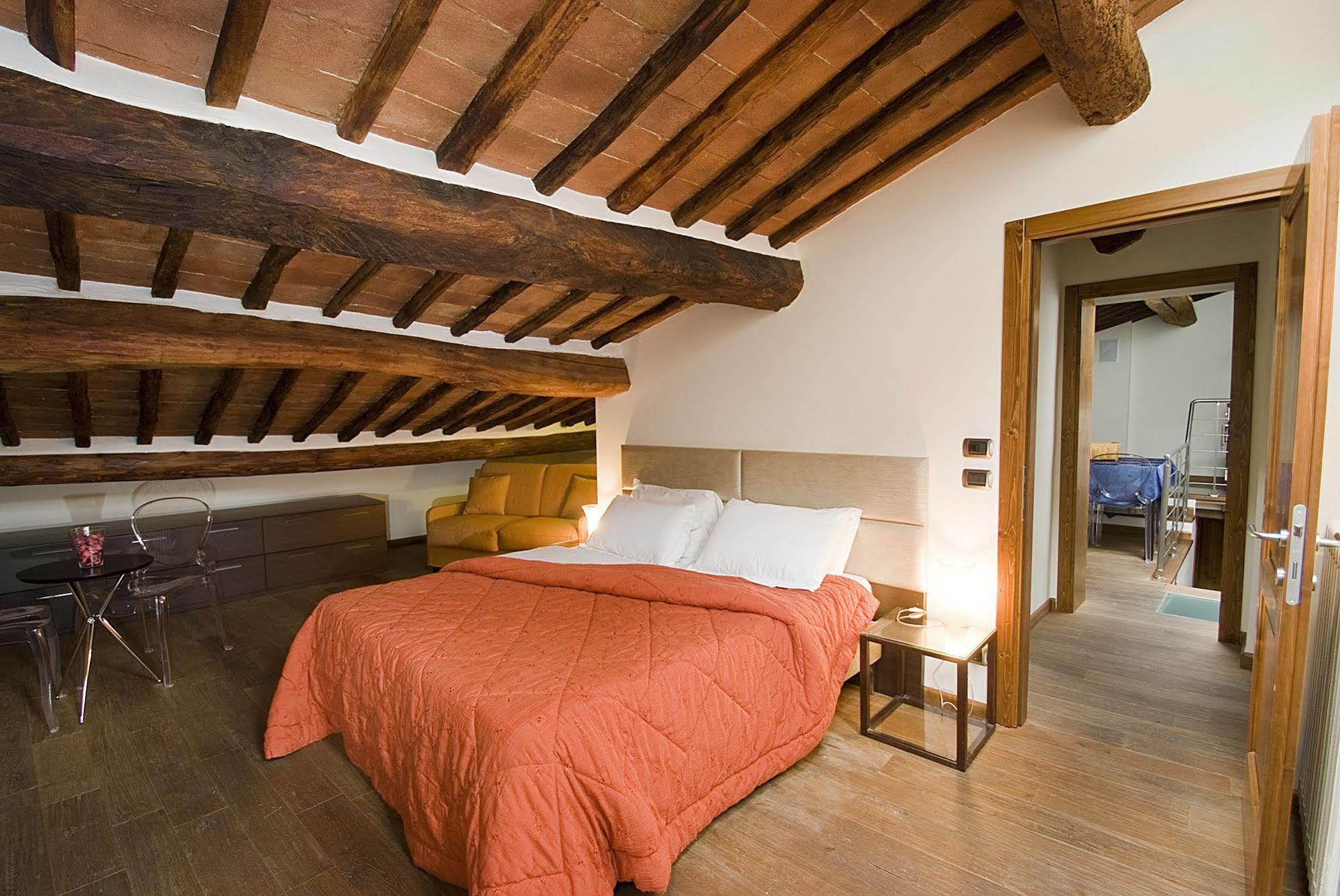Hotel Vicolo Dell'Oste Montepulciano Stazione Exterior foto