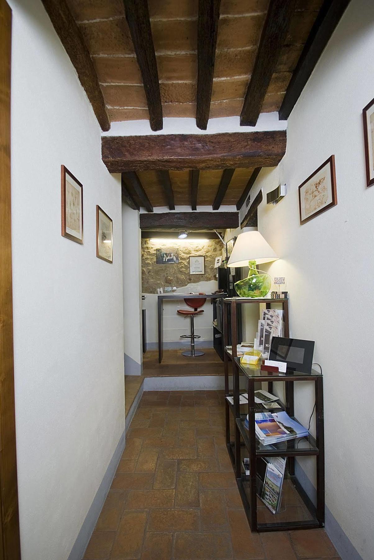 Hotel Vicolo Dell'Oste Montepulciano Stazione Exterior foto